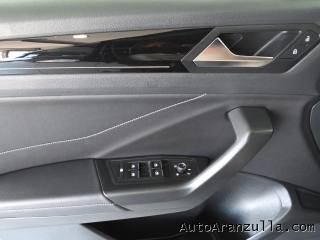 VOLKSWAGEN T-Roc usata, con Touch screen