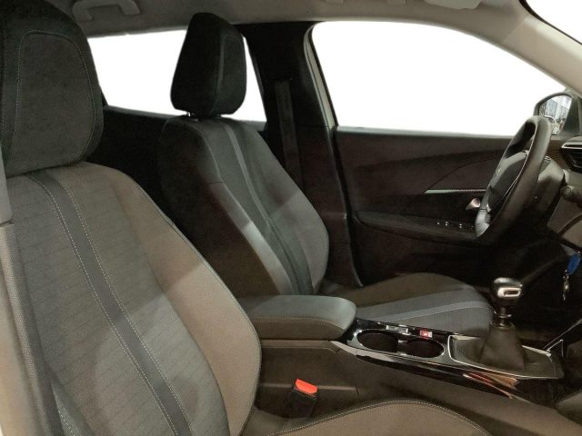 PEUGEOT 2008 usata, con Cruise Control