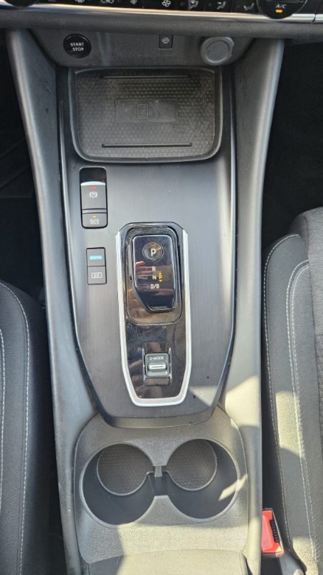 NISSAN Qashqai usata, con Climatizzatore