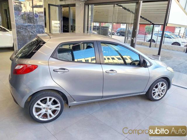 MAZDA 2 usata, con Alzacristalli elettrici