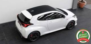 TOYOTA Yaris usata, con Alzacristalli elettrici