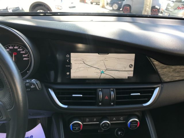 ALFA ROMEO Giulia usata, con Fari Xenon