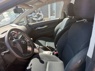 TOYOTA Auris usata 11