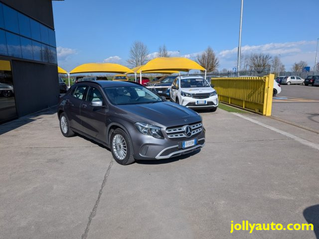 MERCEDES-BENZ GLA 220 usata, con Airbag laterali