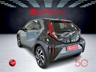 TOYOTA Aygo X usata 9
