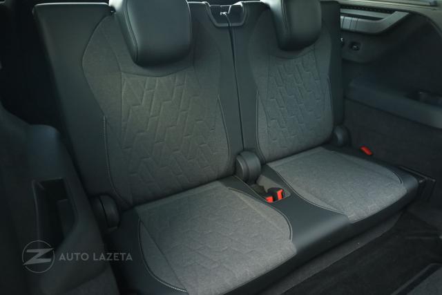 VOLKSWAGEN Tayron usata, con Hill holder