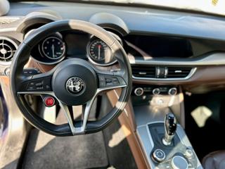 ALFA ROMEO Stelvio usata, con Fari Xenon