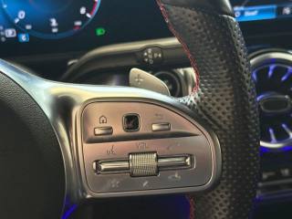 MERCEDES-BENZ GLB 200 usata, con Controllo elettronico della corsia