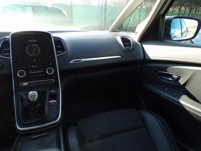 RENAULT Scenic usata 81