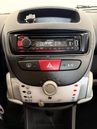TOYOTA Aygo usata 15
