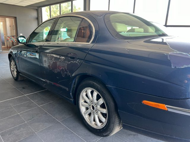 JAGUAR S-Type usata, con Cruise Control