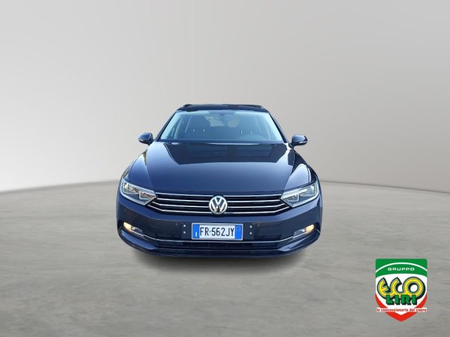 VOLKSWAGEN Passat usata, con ABS