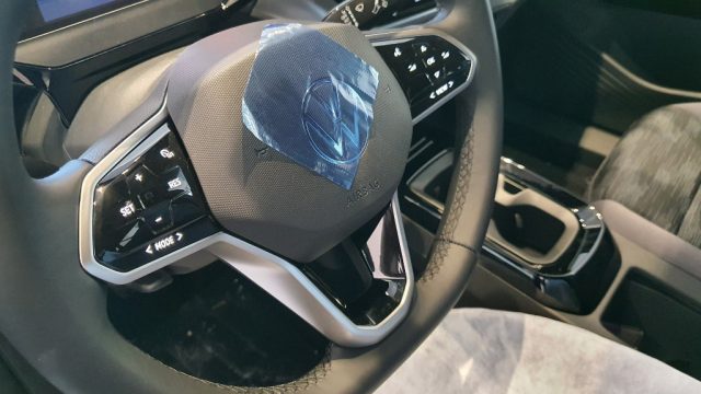 VOLKSWAGEN ID.4 usata, con Controllo automatico clima