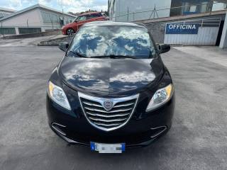 LANCIA Ypsilon usata, con Airbag