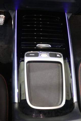 MERCEDES-BENZ GLA 200 usata 25