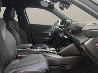 PEUGEOT 2008 usata, con Controllo automatico clima