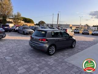 VOLKSWAGEN Golf usata, con Autoradio