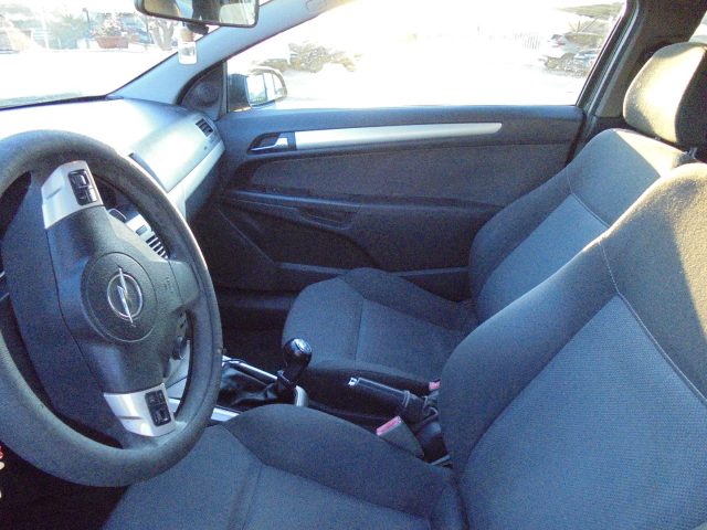 OPEL Astra usata 17