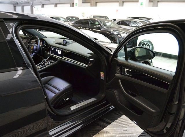 PORSCHE Panamera usata, con Airbag Passeggero
