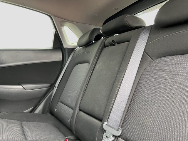 HYUNDAI Kona usata 12