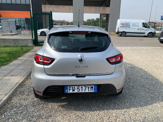 RENAULT Clio usata, con Alzacristalli elettrici