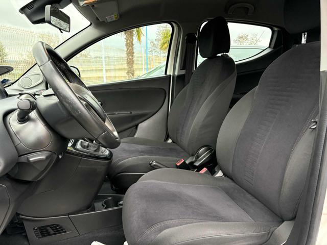 LANCIA Ypsilon usata, con Chiusura centralizzata
