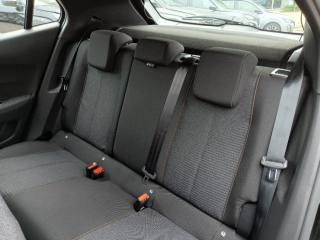 PEUGEOT 2008 usata, con Climatizzatore