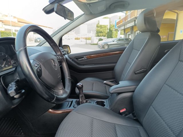 MERCEDES-BENZ A 150 usata, con Chiusura centralizzata