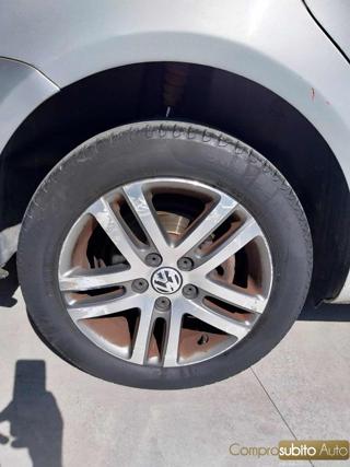 VOLKSWAGEN Touran usata, con Specchietti laterali elettrici