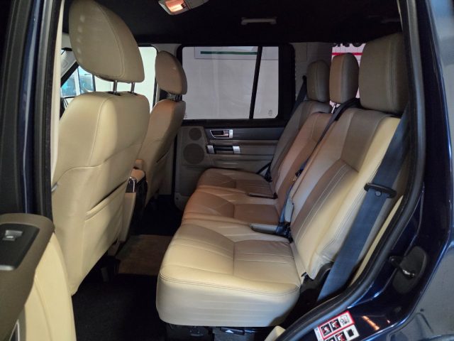 LAND ROVER Discovery usata, con Luci diurne LED