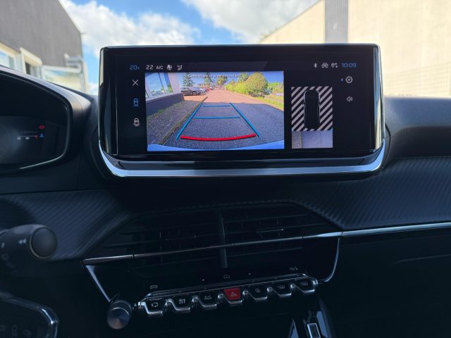 PEUGEOT 2008 usata, con Sedili riscaldati