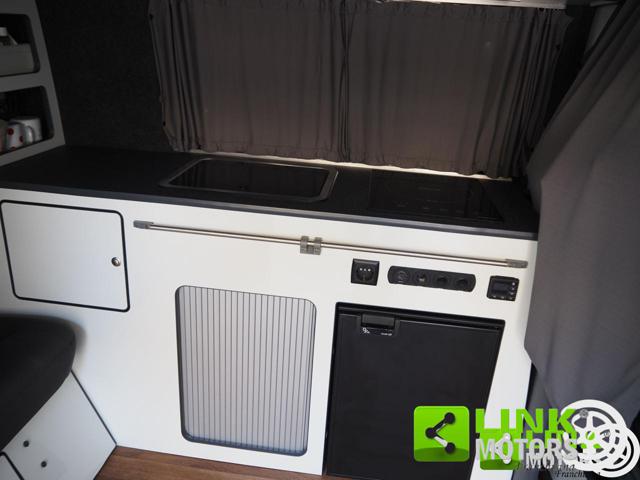 VOLKSWAGEN Transporter usata 23