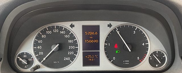 MERCEDES-BENZ B 200 usata, con Touch screen