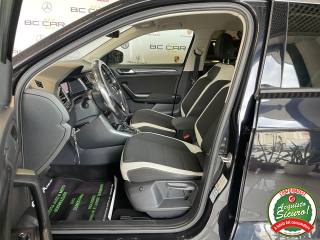 VOLKSWAGEN T-Roc usata, con Cerchi in lega