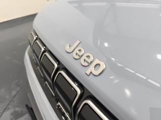 JEEP Avenger usata, con Luci diurne LED