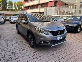 PEUGEOT 2008 usata, con Airbag