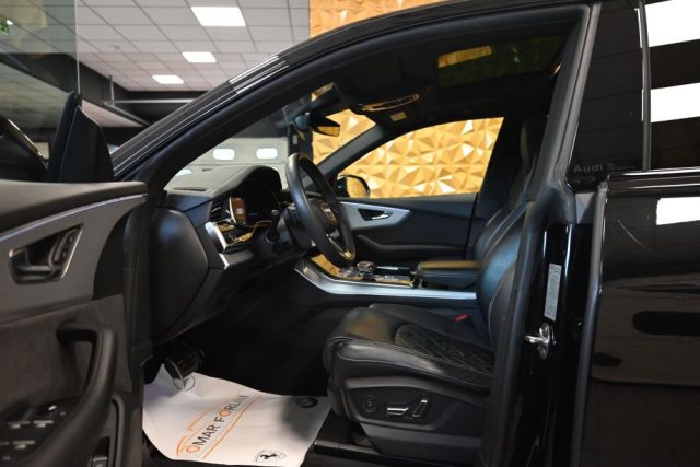 AUDI Q8 usata 23