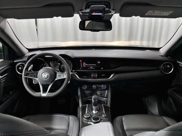 ALFA ROMEO Stelvio usata, con Fari Xenon