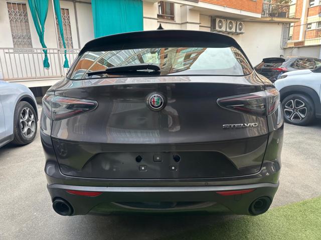 ALFA ROMEO Stelvio usata, con Alzacristalli elettrici