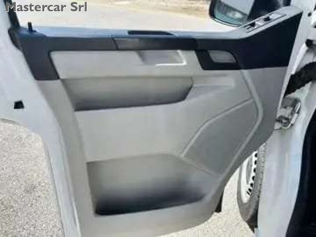 VOLKSWAGEN Transporter usata, con Servosterzo