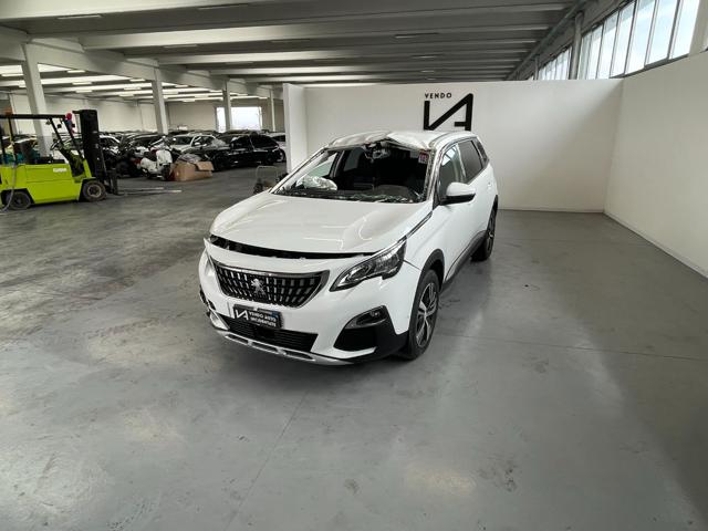 PEUGEOT 5008 usata, con Airbag laterali