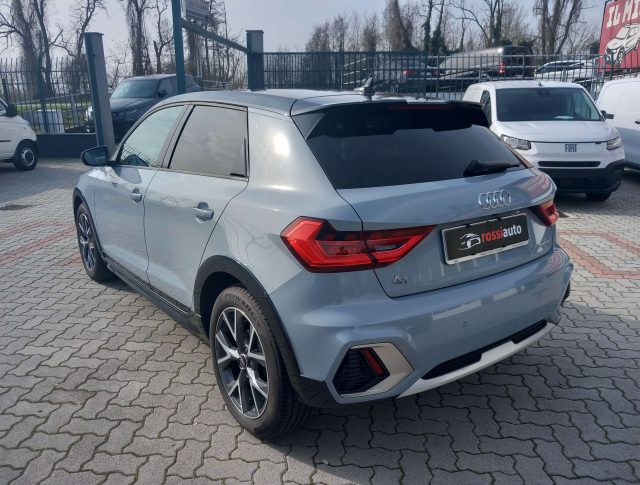 AUDI A1 usata, con Autoradio