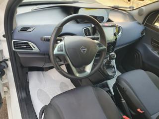 LANCIA Ypsilon usata, con Controllo trazione