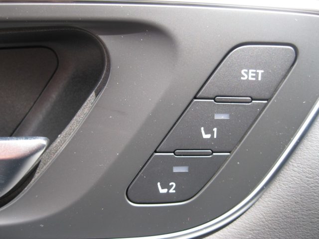 NISSAN Qashqai usata, con Volante in pelle