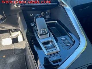 PEUGEOT 3008 usata, con Volante multifunzione