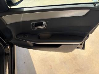 MERCEDES-BENZ E 200 usata, con Sistema di avviso di distanza