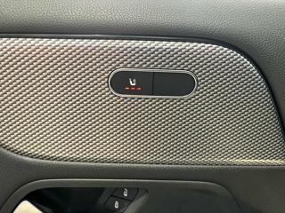 MERCEDES-BENZ GLA 180 usata, con Touch screen