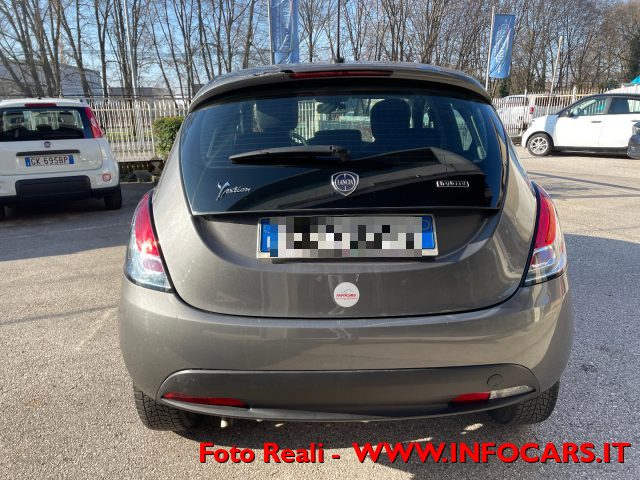 LANCIA Ypsilon usata, con ESP