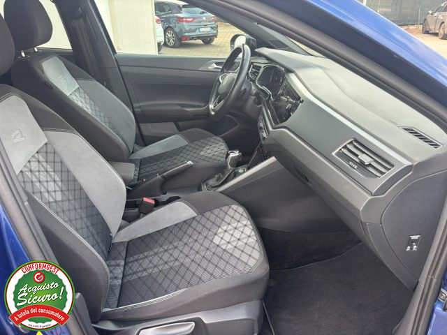 VOLKSWAGEN Taigo usata, con Autoradio