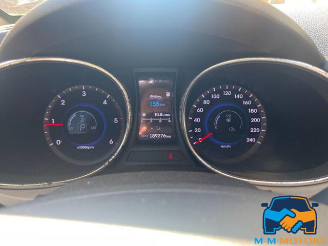 HYUNDAI Santa Fe usata, con Sensori di parcheggio posteriori